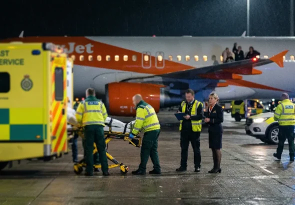 Easyjet Flight U2238 Emergency Landing Newcastle